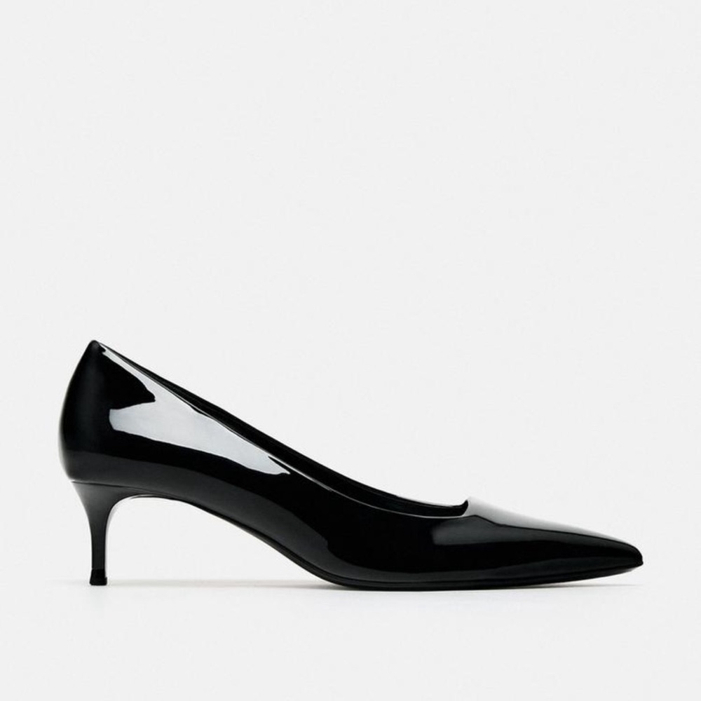 Zara Faux Patent Leather Heels in Black